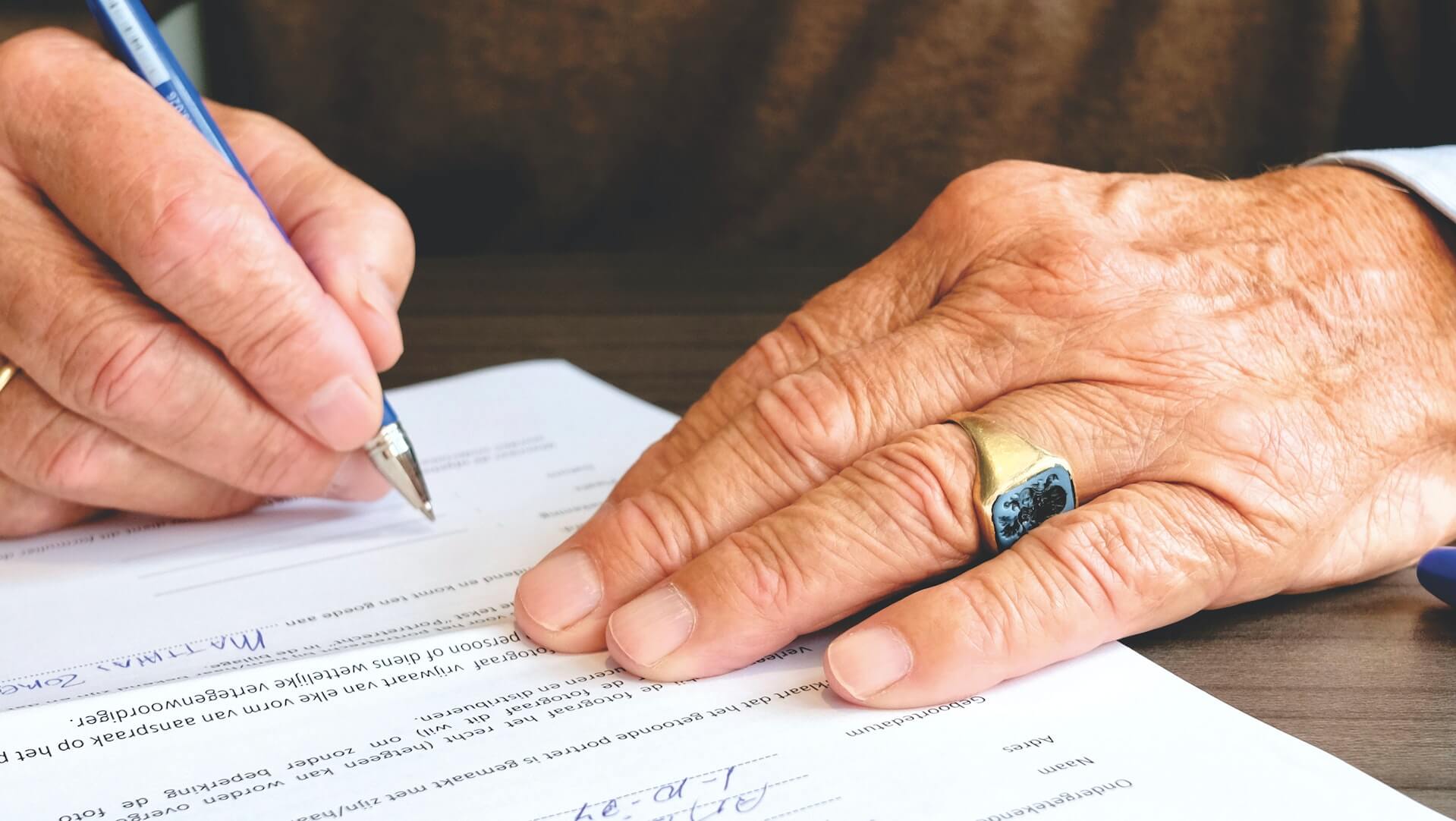 Global Immigration Law Group pexels matthias zomer 618158 - Global Immigration Law Group.